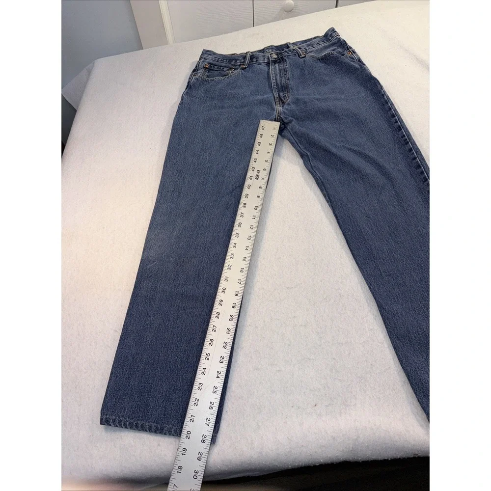 Levis 550 Relaxed Fit Mens Blue Jeans Medium Wash Tag 36x32 , 32x28 Casual Work